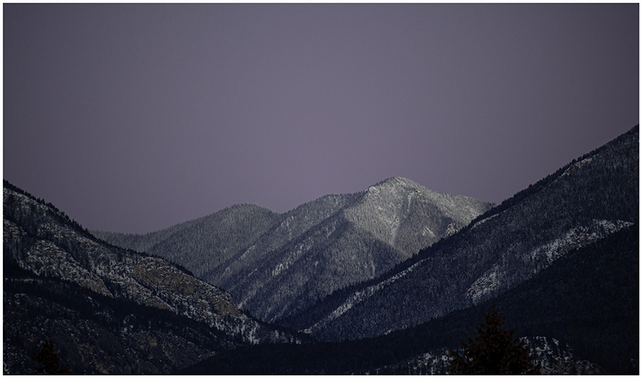 This image has an empty alt attribute; its file name is lme2718.jpg